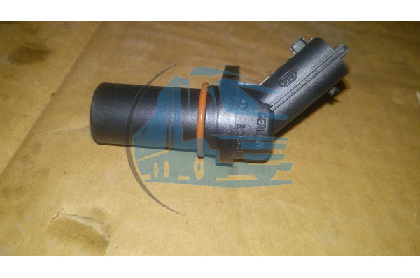 Датчик оборотов коленвала/распредвала T5GSITRAK MC11 MC13 200V27120-7038